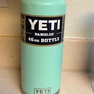 46 oz yeti bottle